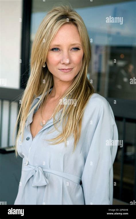 Spread &2009& – Anne Heche